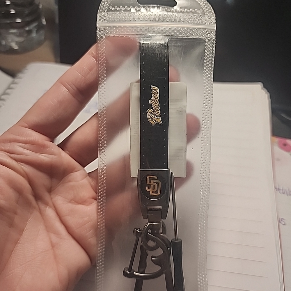 Padres Black Keychain